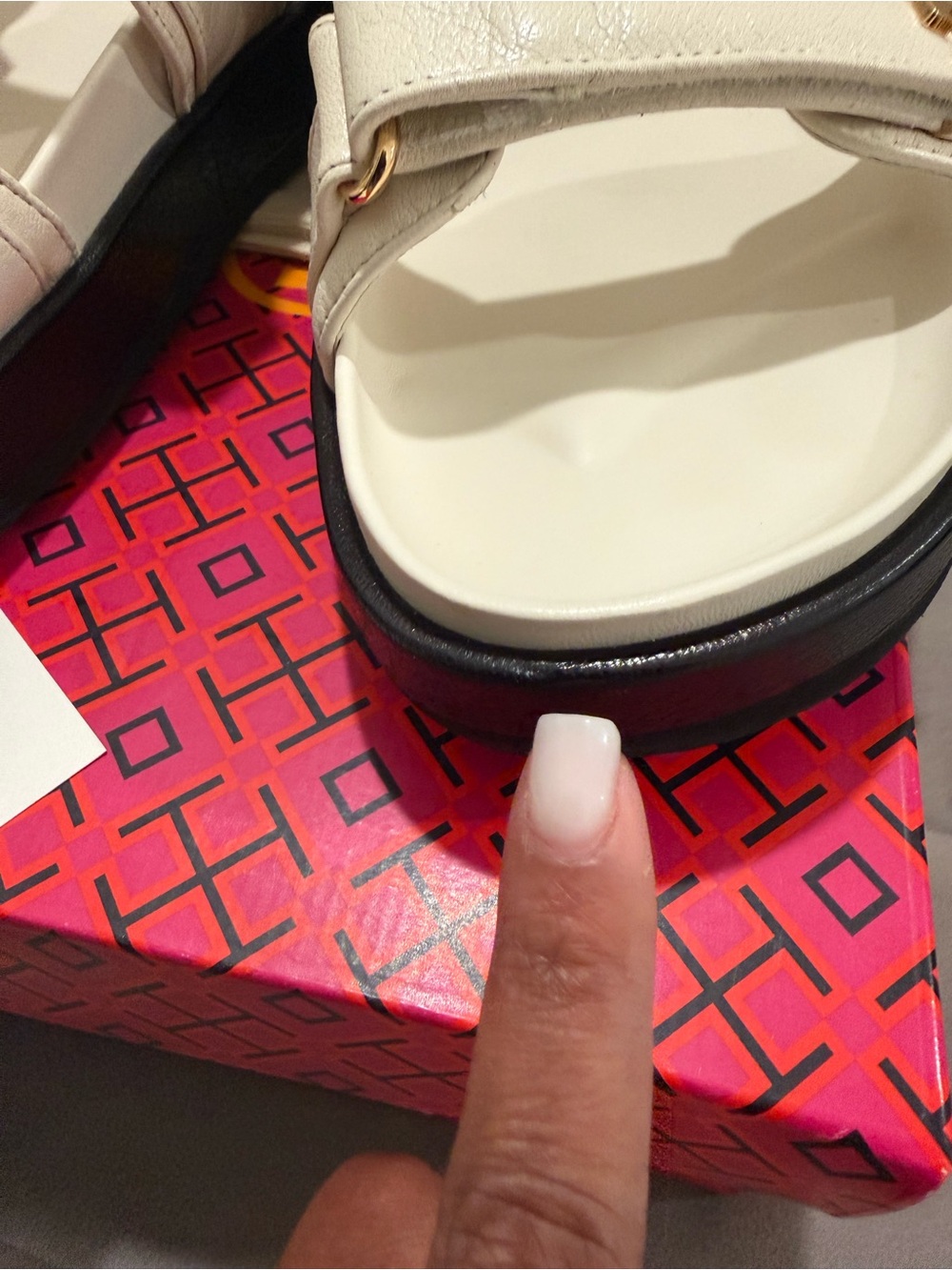 Tory Burch Kira Sport Sandals with Gold Logo - Picture 7 of 8
